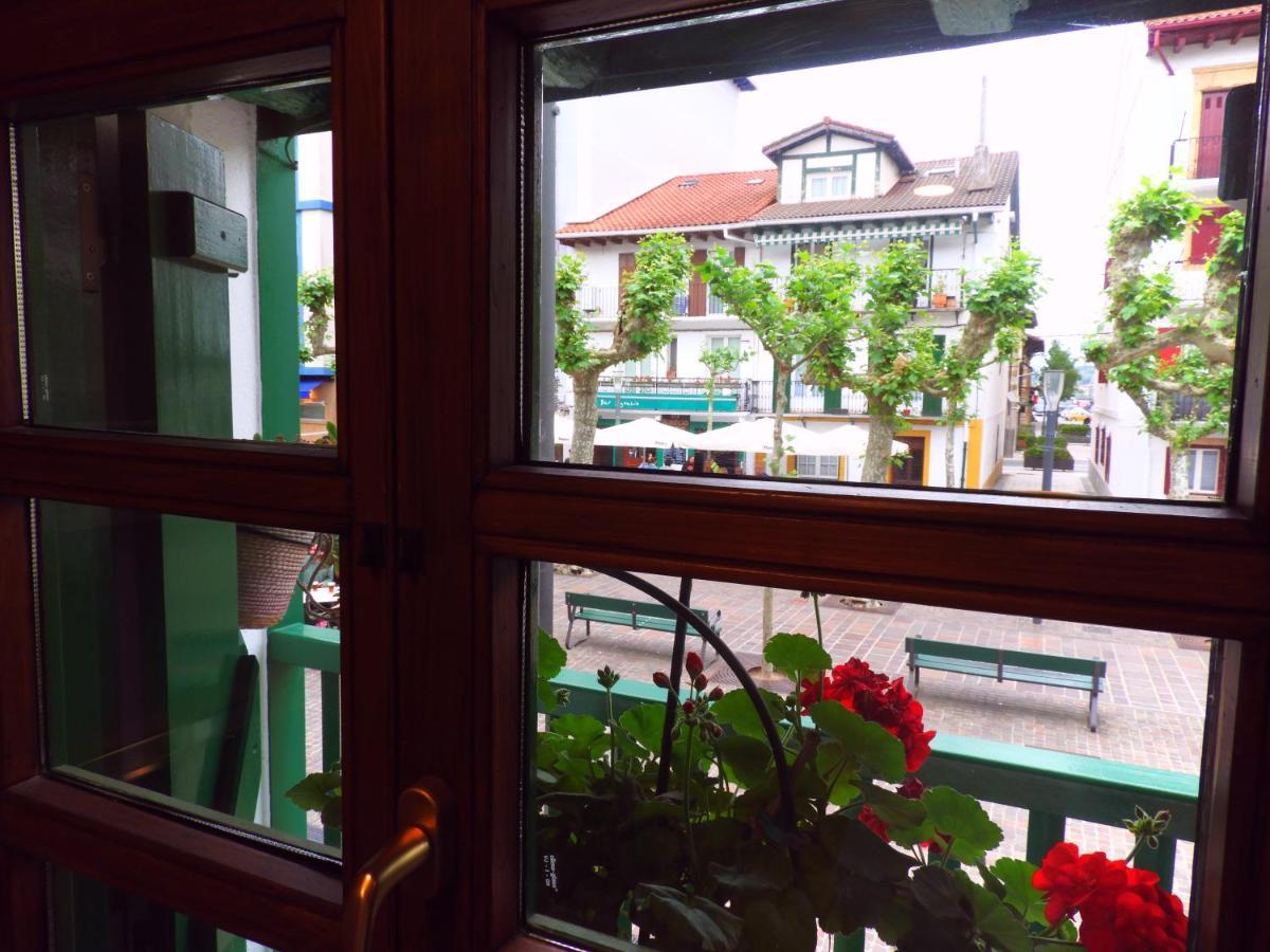Marinelarena Apartment Hondarribia Exterior photo
